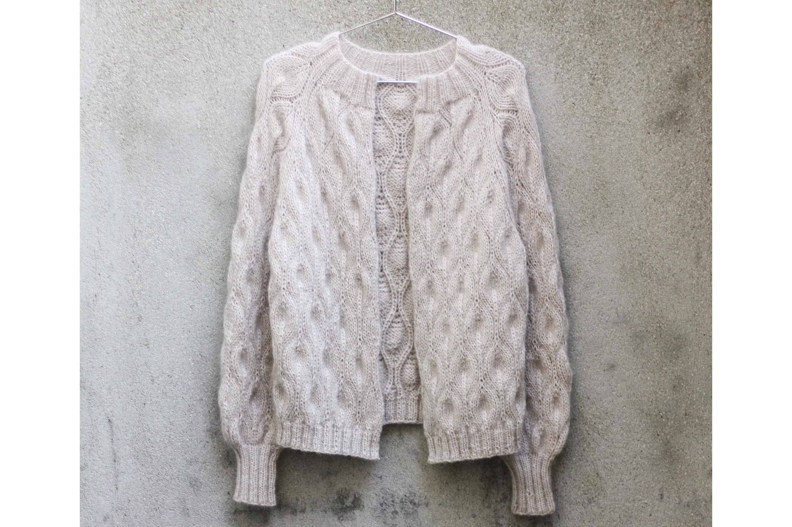 Olive Cardigan - Strickanleitung 