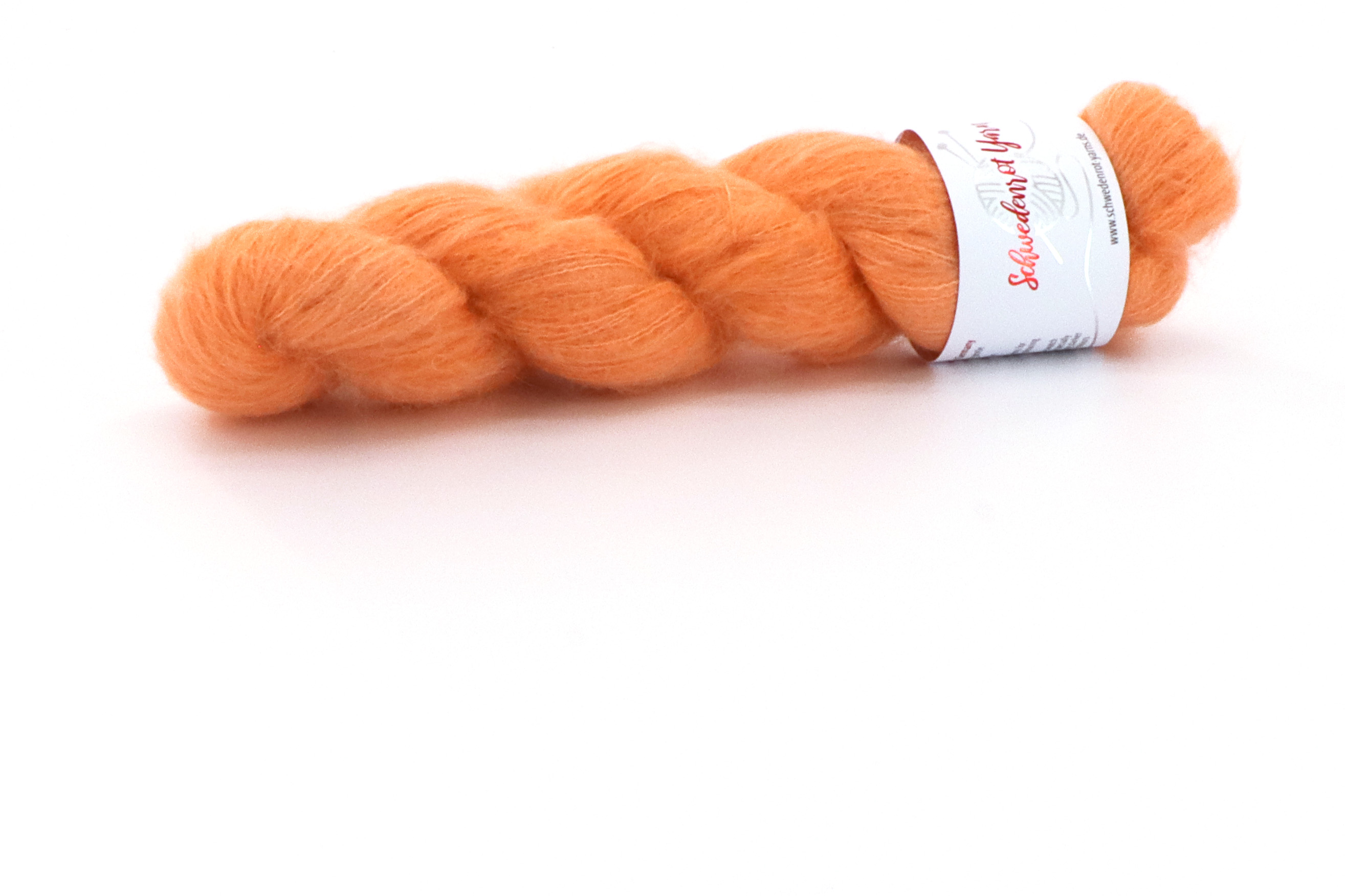 Schwedenrot-Yarns, Fluffy Suri Silk prim